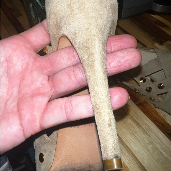 Brian Atwood Beige Cut-Out Studded Suede Peep-Toe Platform Pumps Size 39 - Picture 5 of 10